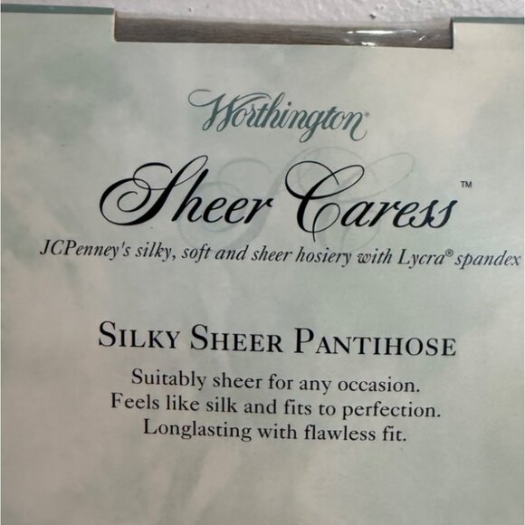 Worthington Control Top Silky Sheer Pantyhose Color Pale Sage Sandalfoot Size M - Picture 6 of 9